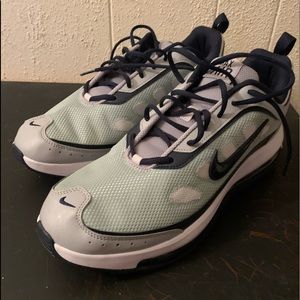 Nike Mens Max Air sz13